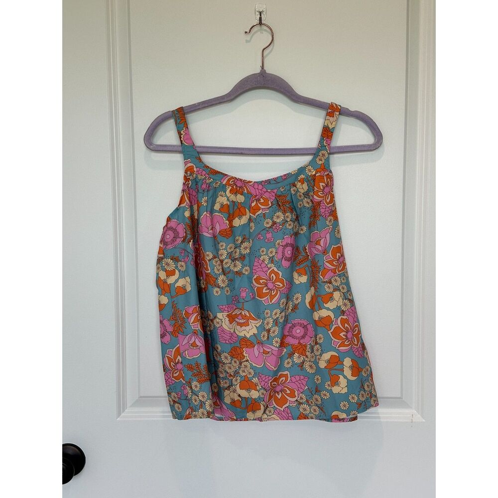 NWT Emery Rose Floral Tank Top Blouse Size Small